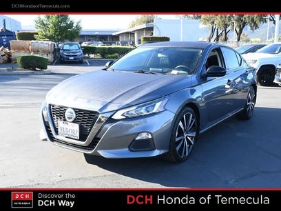 Used 2022 Nissan Altima 2.5 SR