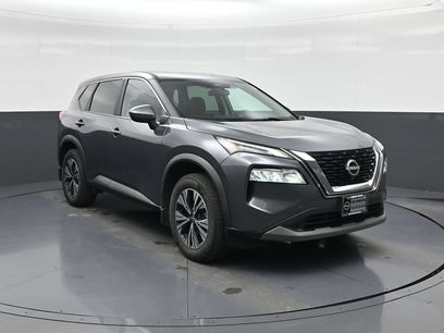 Used 2023 Nissan Rogue SV