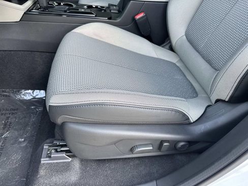 New 2026 Subaru Forester Premium AWD/4WD image 12