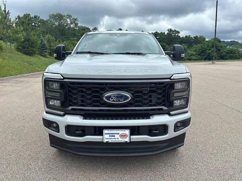 New 2026 Ford F250 XL w/ STX Appearance Package AWD/4WD image 7