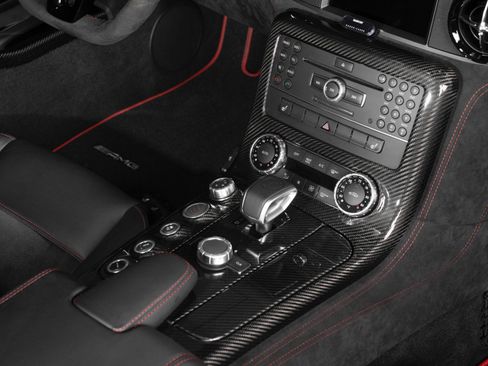 Used 2014 Mercedes-Benz SLS AMG Black Series image 34