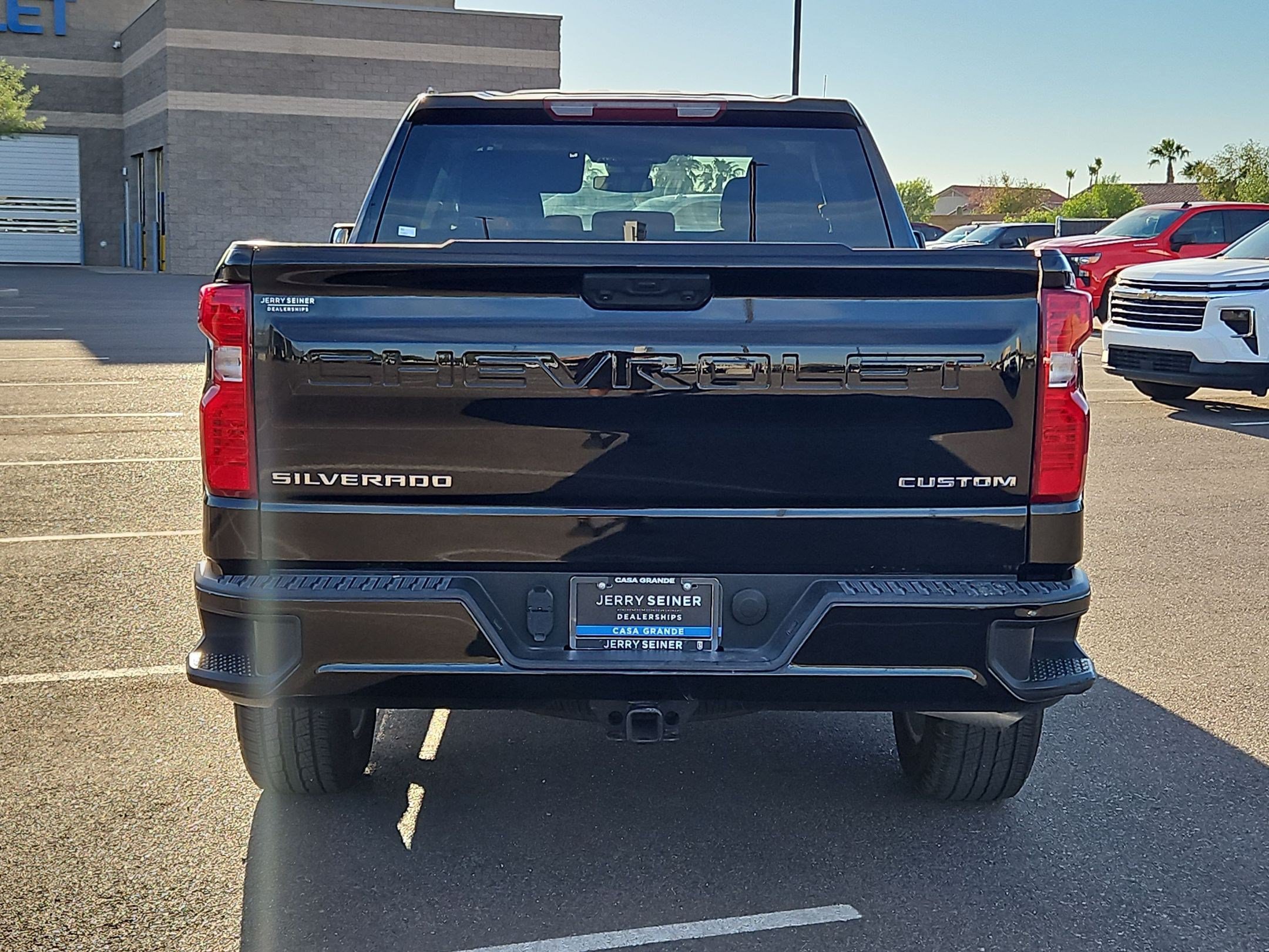 Used 2025 Chevrolet Silverado 1500 Custom RWD image 4