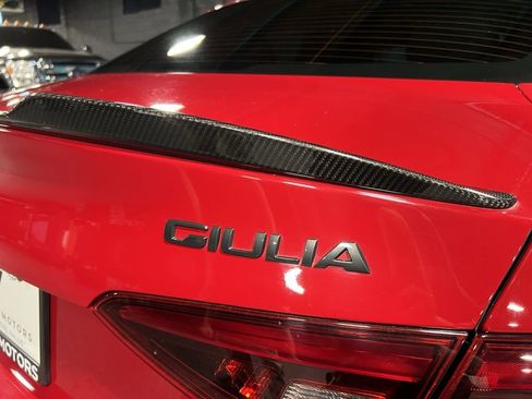 Used 2018 Alfa Romeo Giulia Quadrifoglio image 26