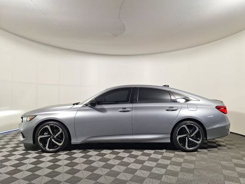 Used 2021 Honda Accord Sport image 8