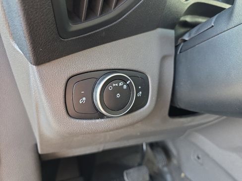 Used 2020 Ford Transit Connect XL FWD image 24
