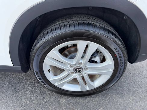 Used 2019 Mercedes-Benz GLA 250 4MATIC image 43