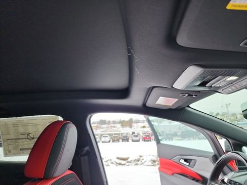 New 2026 Chevrolet Equinox EV RS image 17