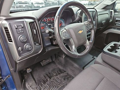 Certified 2018 Chevrolet Silverado 1500 LT w/ Texas Edition image 10