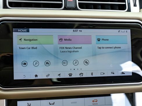 Used 2019 Land Rover Range Rover HSE AWD/4WD image 25
