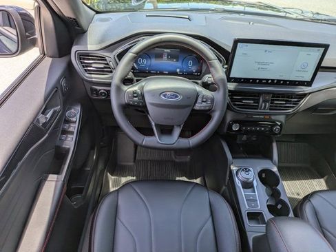 Used 2026 Ford Escape ST-Line Elite w/ Premium Technology Package AWD/4WD image 15