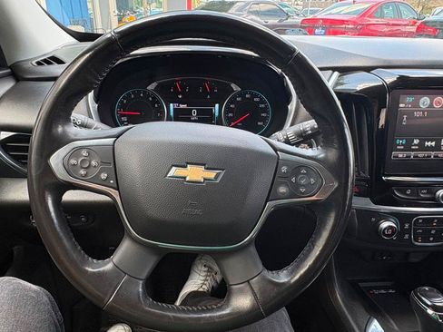 Used 2018 Chevrolet Traverse Premier w/ LPO, Floor Liner Package FWD image 23