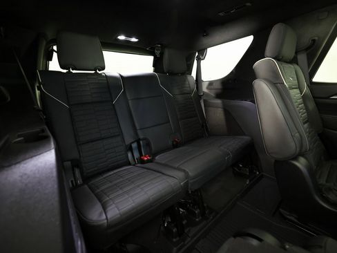 Used 2026 Cadillac Escalade V w/ LPO, Onyx Lite Package image 12