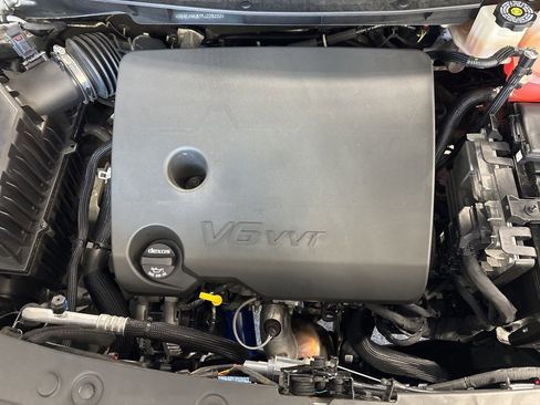 Used 2023 Buick Enclave Essence w/ Sport Touring Edition image 44