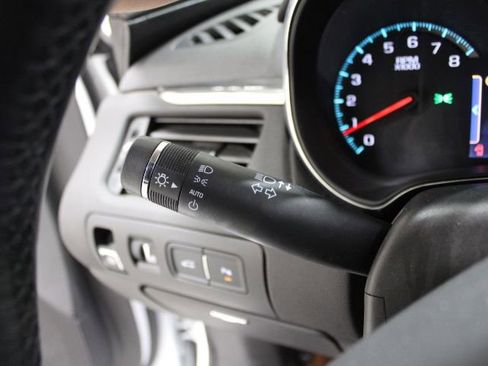 Used 2014 Chevrolet Impala LT w/ Convenience Package image 40