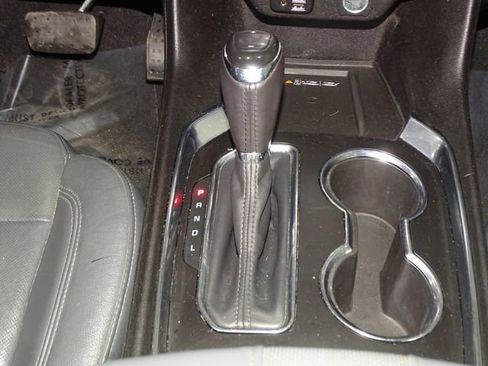 Used 2020 Chevrolet Traverse Premier image 51