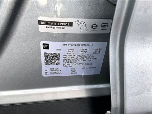 New 2026 Chevrolet Traverse LT w/ Sun and Wheel Package image 8