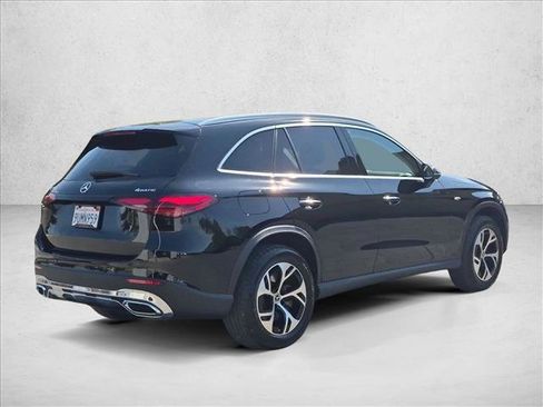 Certified 2025 Mercedes-Benz GLC 350e 4MATIC image 5