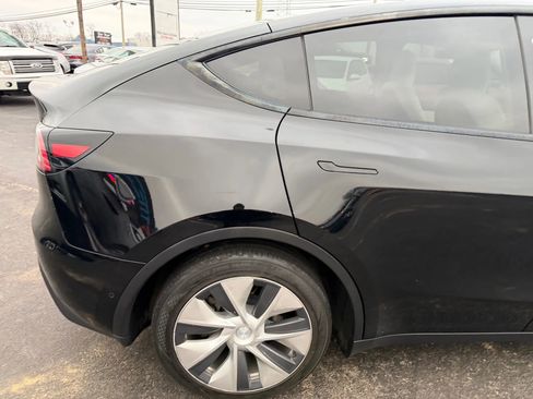 Used 2021 Tesla Model Y Long Range image 55