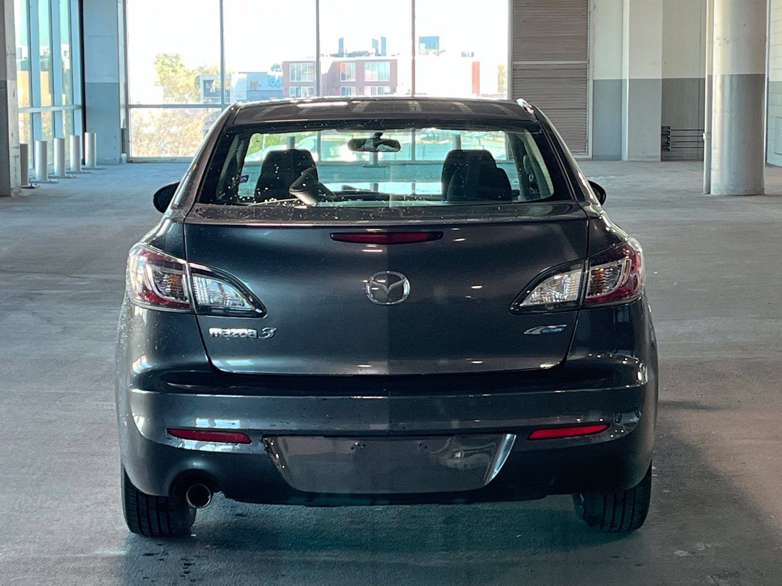 Used 2013 MAZDA MAZDA3 i Touring FWD image 9