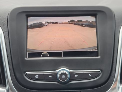Used 2024 Chevrolet Equinox LT FWD image 5