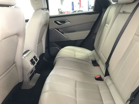 Used 2023 Land Rover Range Rover Velar S image 12