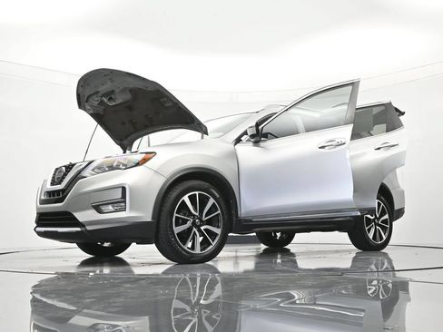 Used 2019 Nissan Rogue SL FWD image 49