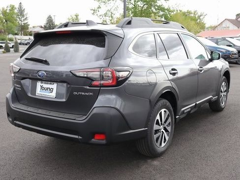 Certified 2025 Subaru Outback Premium w/ Popular Package #1A image 3