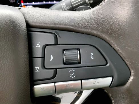 Used 2021 Cadillac Escalade Sport w/ Driver Assist Tech Package image 23