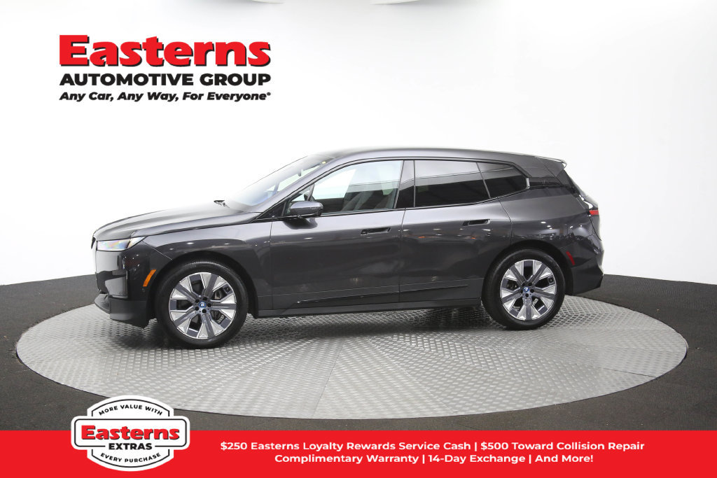 Used 2024 BMW iX xDrive50 AWD/4WD image 59