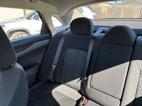 Used 2025 Kia K5 LXS image 40