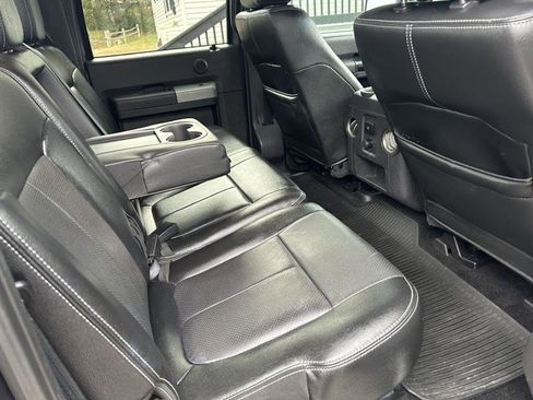 Used 2016 Ford F250 Lariat w/ Lariat Interior Package image 13