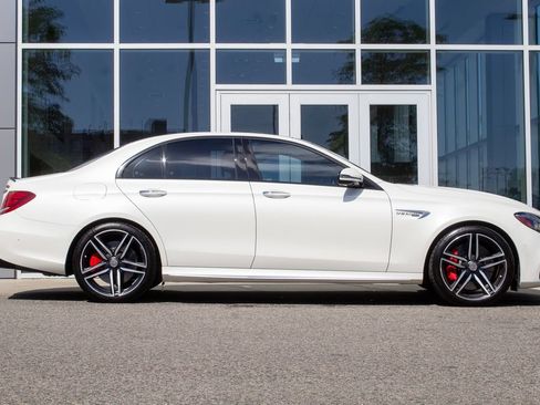Used 2019 Mercedes-Benz E 63 AMG S w/ Driver Assistance Package image 4