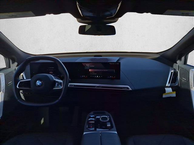 Used 2026 BMW iX xDrive60 AWD/4WD image 17