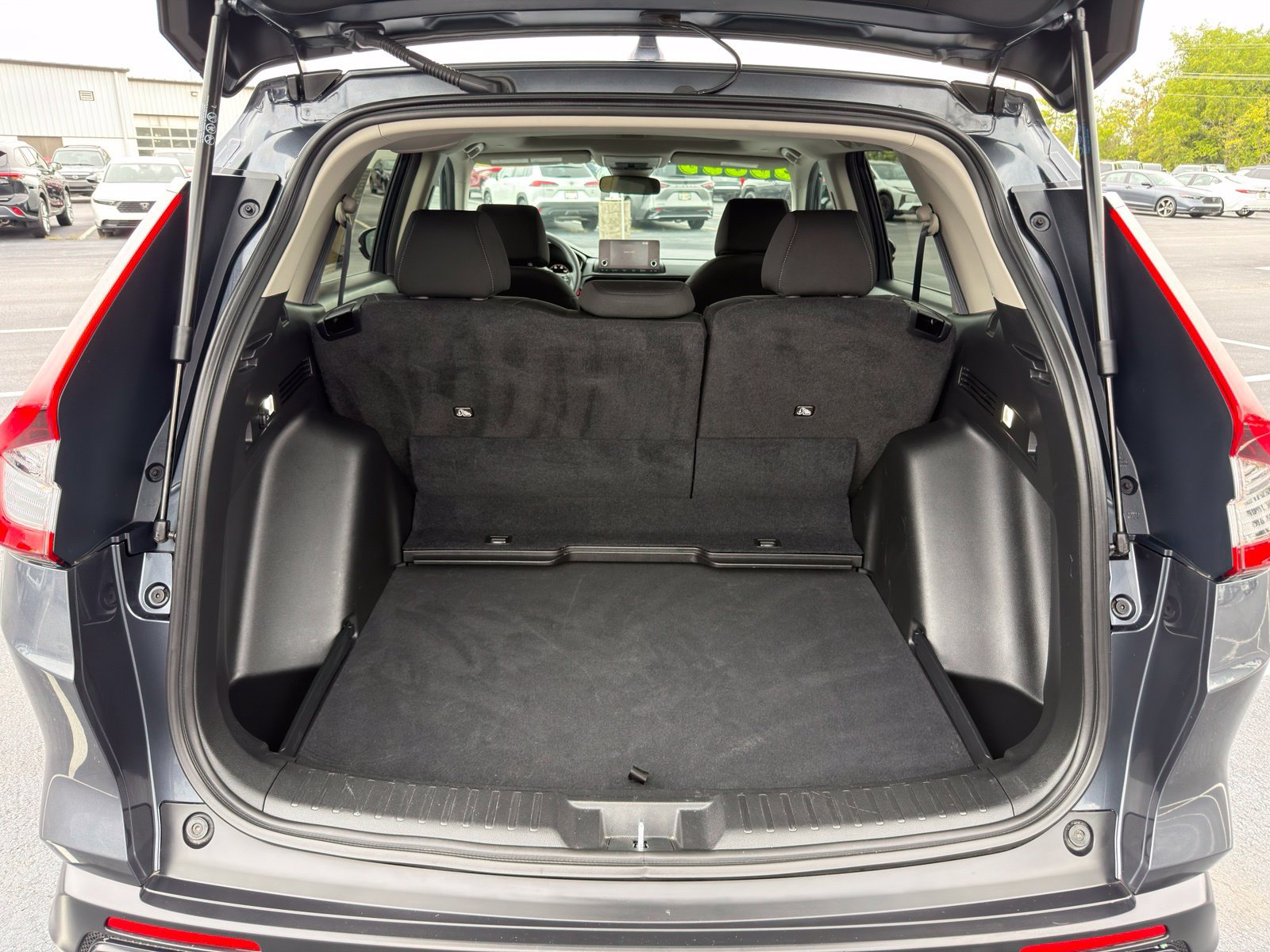 Used 2024 Honda CR-V EX image 29