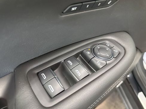 Used 2023 Cadillac XT6 Sport AWD/4WD image 23