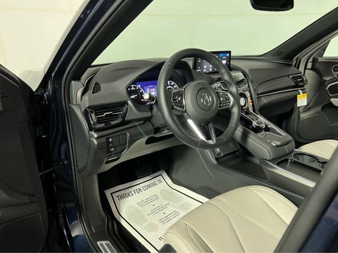 New 2026 Acura RDX SH-AWD image 13