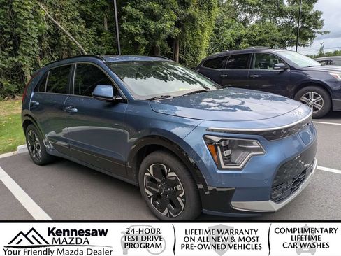 Used 2023 Kia Niro Wave FWD image 1