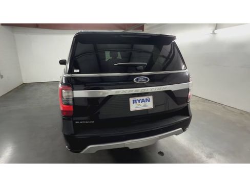 Used 2019 Ford Expedition Platinum RWD image 7