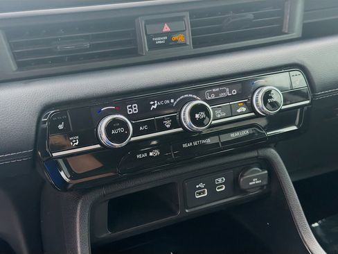 Certified 2023 Honda Pilot EX-L image 14