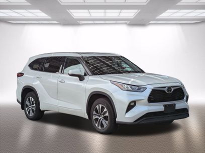 Certified 2020 Toyota Highlander XLE