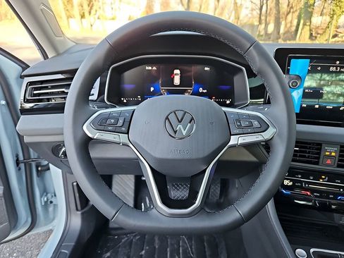 New 2026 Volkswagen Jetta SE image 16