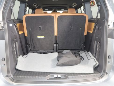 Used 2025 Volkswagen ID. Buzz Pro S image 61