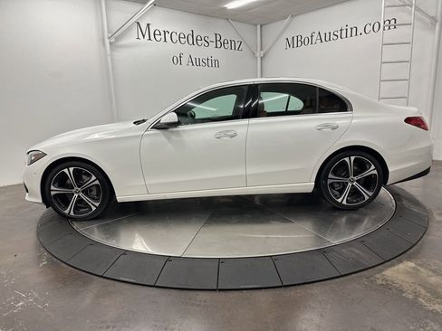 Used 2025 Mercedes-Benz C 300 Sedan image 4