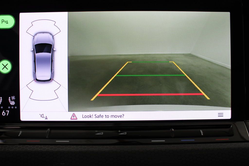 Certified 2023 Volkswagen GTI SE FWD image 14