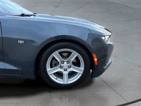 Used 2023 Chevrolet Camaro LT RWD image 33