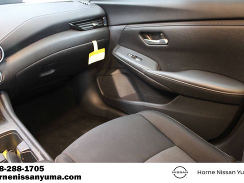 Certified 2025 Nissan Sentra SV w/ Trunk Package FWD image 11