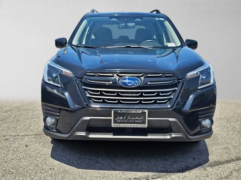 Certified 2023 Subaru Forester Premium AWD/4WD image 8