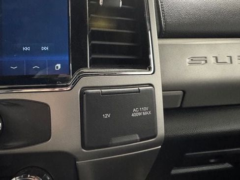 Used 2022 Ford F250 Lariat w/ Black Appearance Package image 54