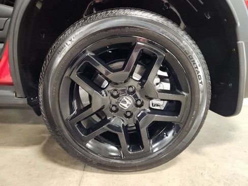 Used 2025 Honda Passport Black Edition image 26