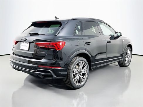 Used 2025 Audi Q3 2.0T Premium Plus image 7